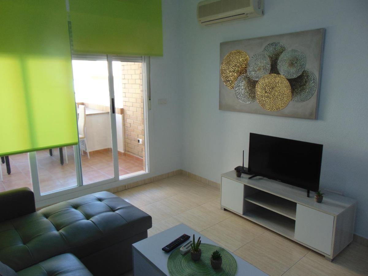 Apartamentos Varios Con 2 Dorm En Marina Dor , La Playa De Amplaries 47 , Vista Lateral Al Mar 奥罗佩萨德尔马 外观 照片