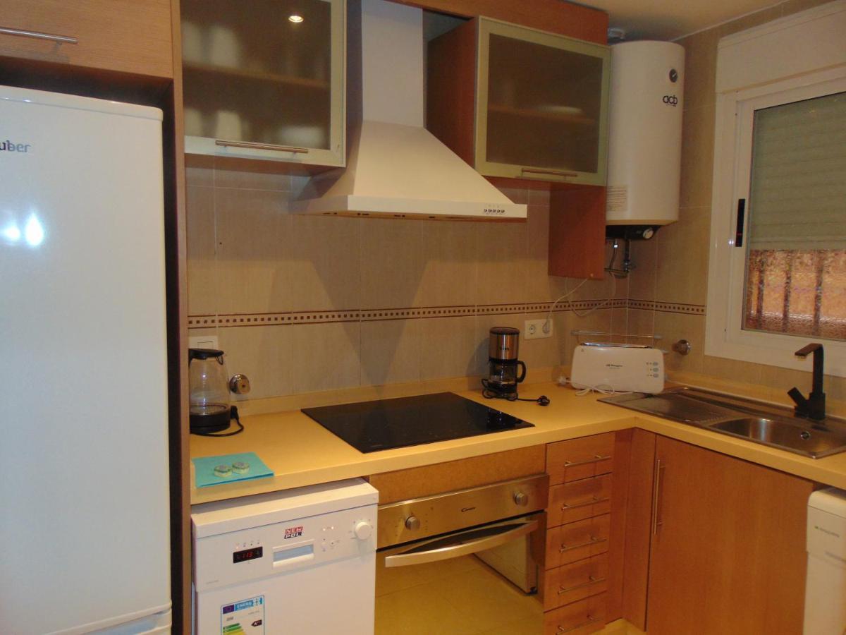 Apartamentos Varios Con 2 Dorm En Marina Dor , La Playa De Amplaries 47 , Vista Lateral Al Mar 奥罗佩萨德尔马 外观 照片