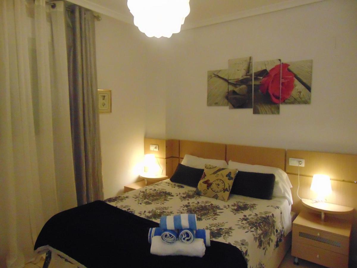 Apartamentos Varios Con 2 Dorm En Marina Dor , La Playa De Amplaries 47 , Vista Lateral Al Mar 奥罗佩萨德尔马 外观 照片