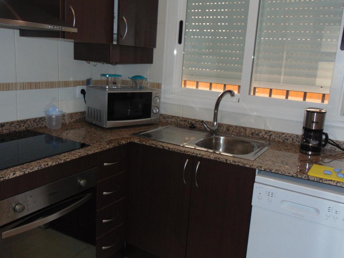 Apartamentos Varios Con 2 Dorm En Marina Dor , La Playa De Amplaries 47 , Vista Lateral Al Mar 奥罗佩萨德尔马 外观 照片