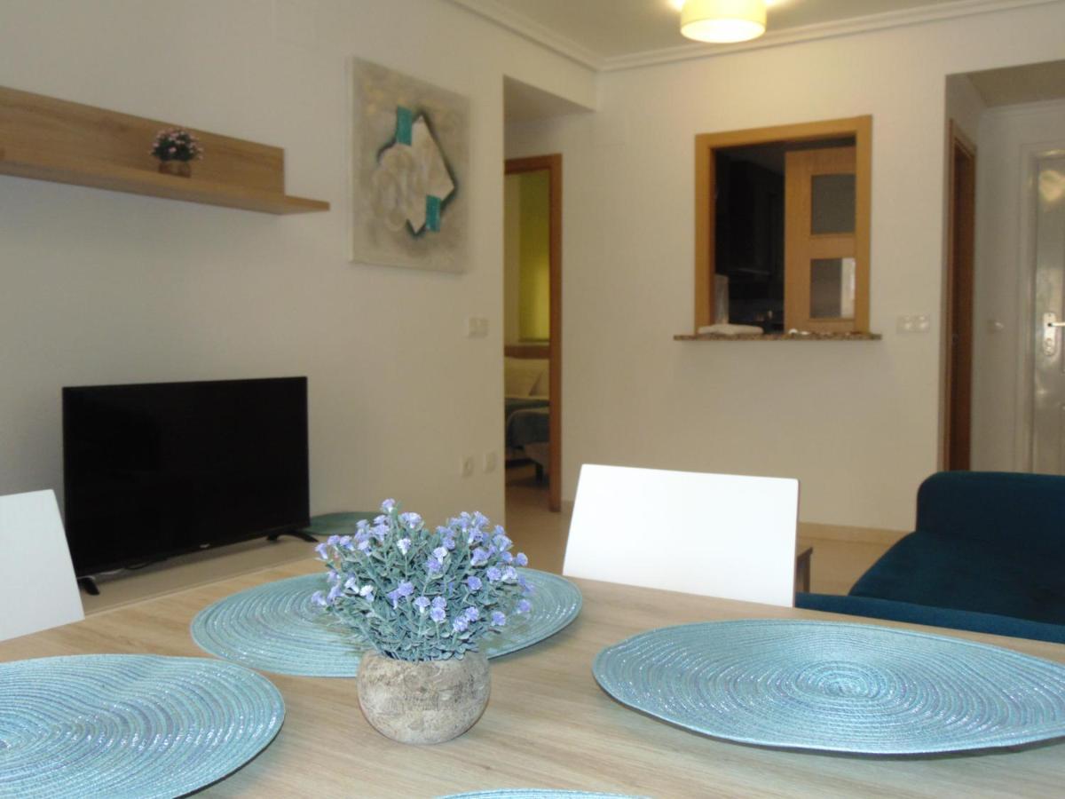 Apartamentos Varios Con 2 Dorm En Marina Dor , La Playa De Amplaries 47 , Vista Lateral Al Mar 奥罗佩萨德尔马 外观 照片