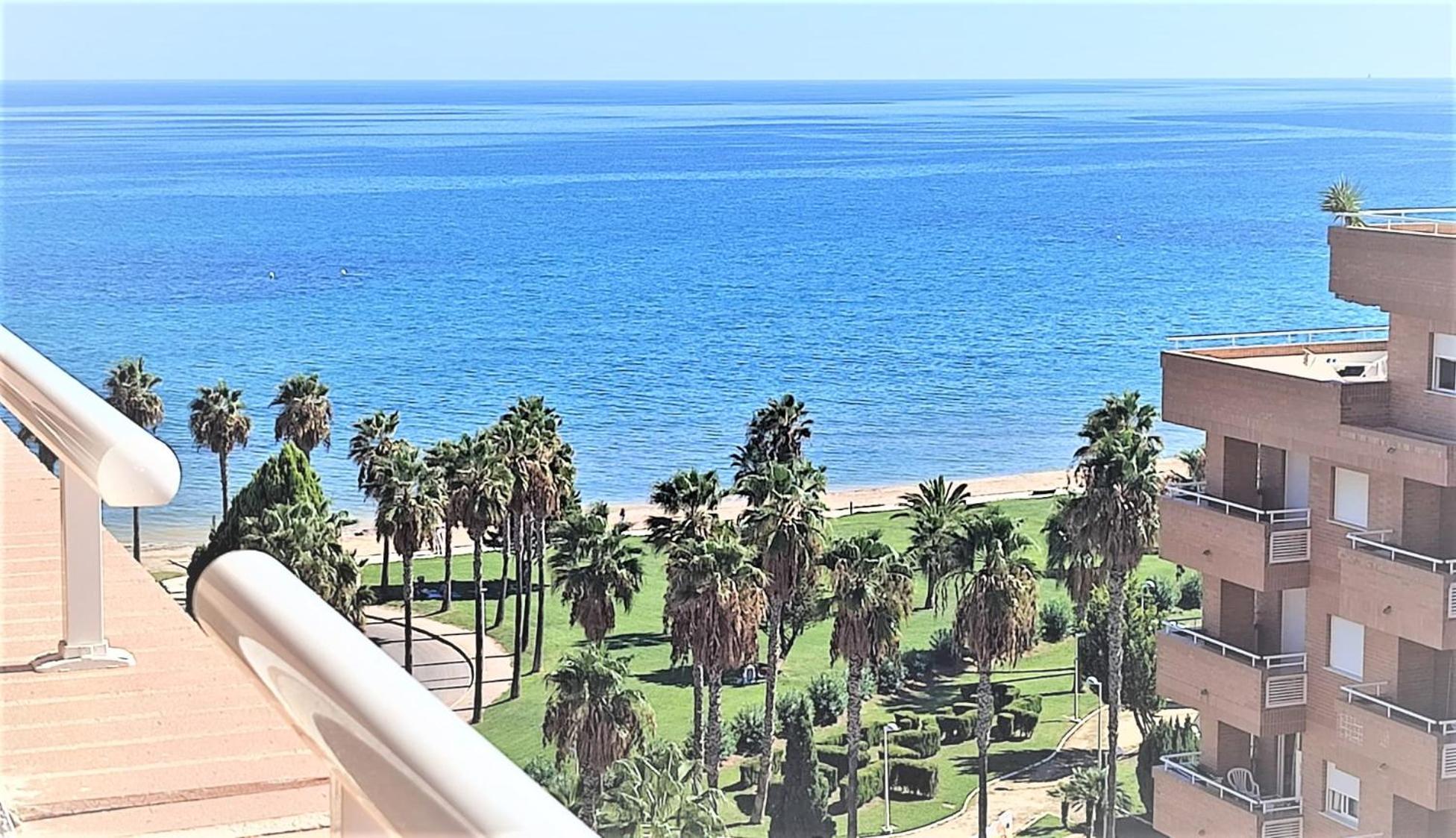 Apartamentos Varios Con 2 Dorm En Marina Dor , La Playa De Amplaries 47 , Vista Lateral Al Mar 奥罗佩萨德尔马 外观 照片